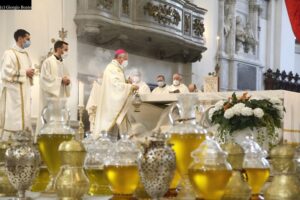 Padova, 1 aprile 2021. Cattedrale. Messa del Crisma presieduta dal vescovo Claudio Cipolla.